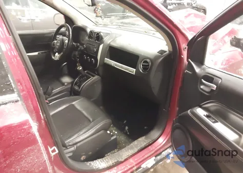 2016 Jeep Compass Latitude из США, поврежденный, VIN 1C4NJDEB2GD572713